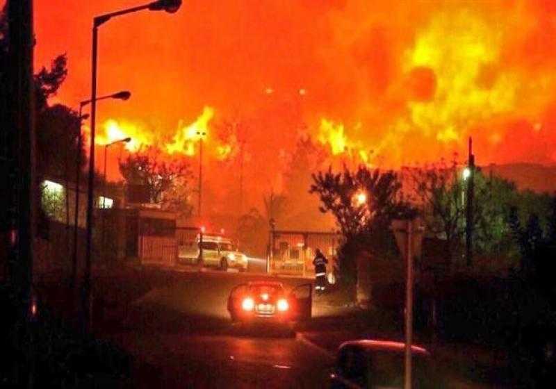 إخماد حرائق إسرائيل بعد ضربها من حزب الله اللبنانى